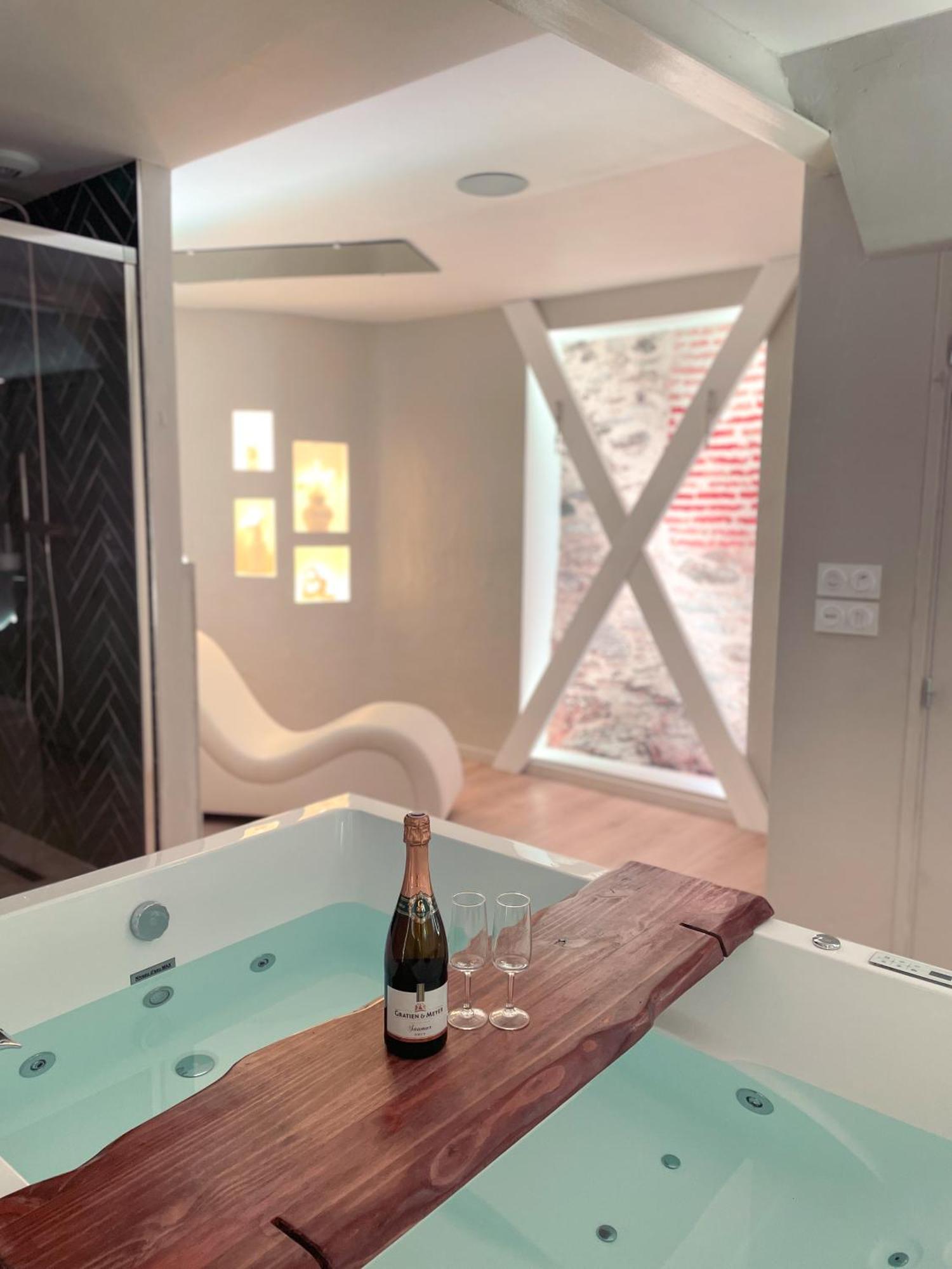 A La Folie - Loft & Spa Montrevault المظهر الخارجي الصورة